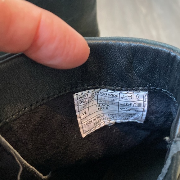 earth West Riverton Boot, Black, Size 9W - Picture 5 of 8